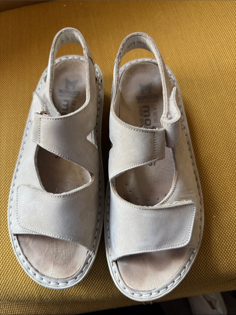 Mephisto Mobil’s  Light Beige Leather Adjustable Hook-and-Loop  comfort Sandals